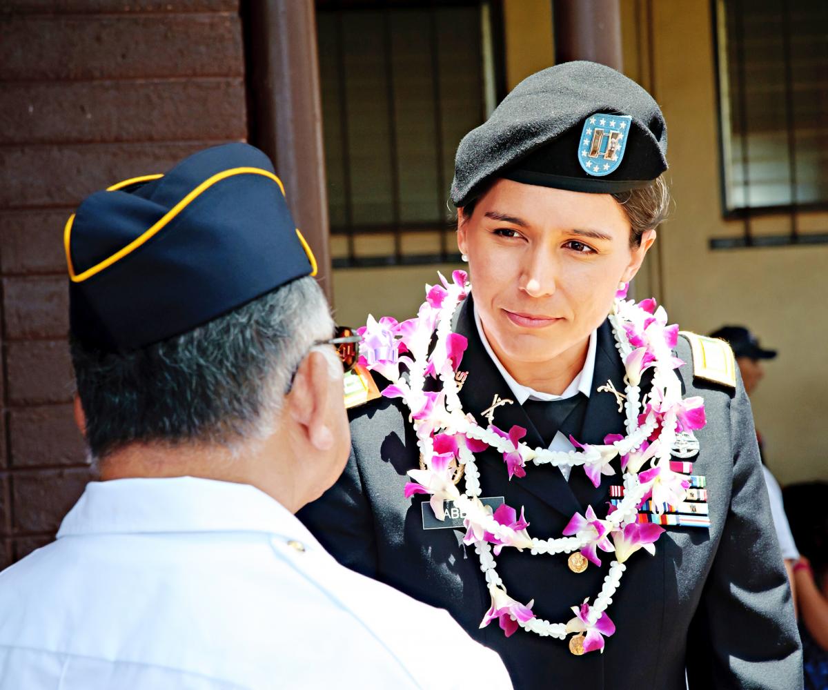 Tulsi Gabbard with a fellow veteran