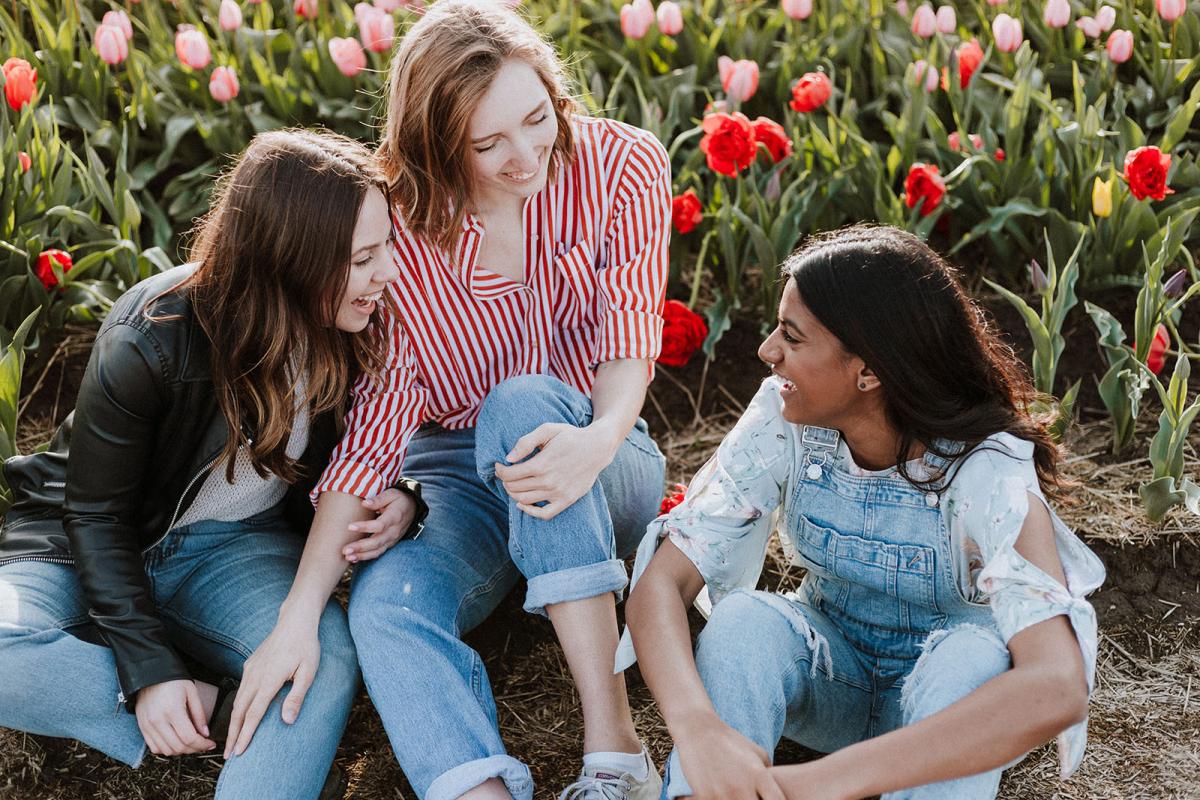 A photo of a group of young women